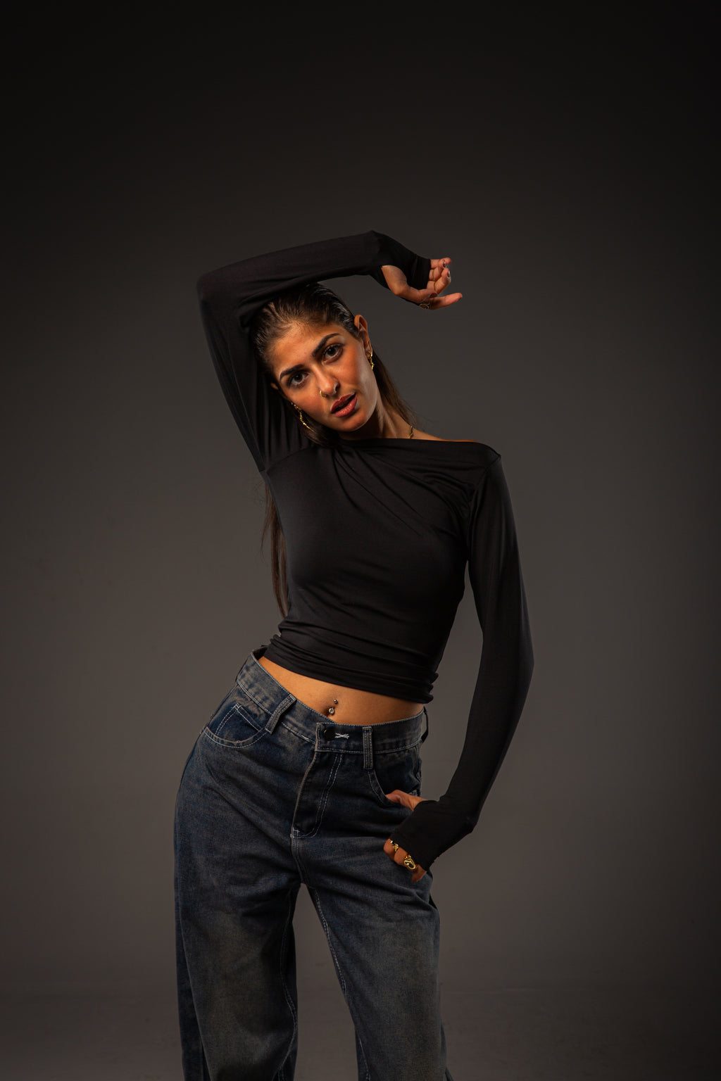 Off-shoulder black