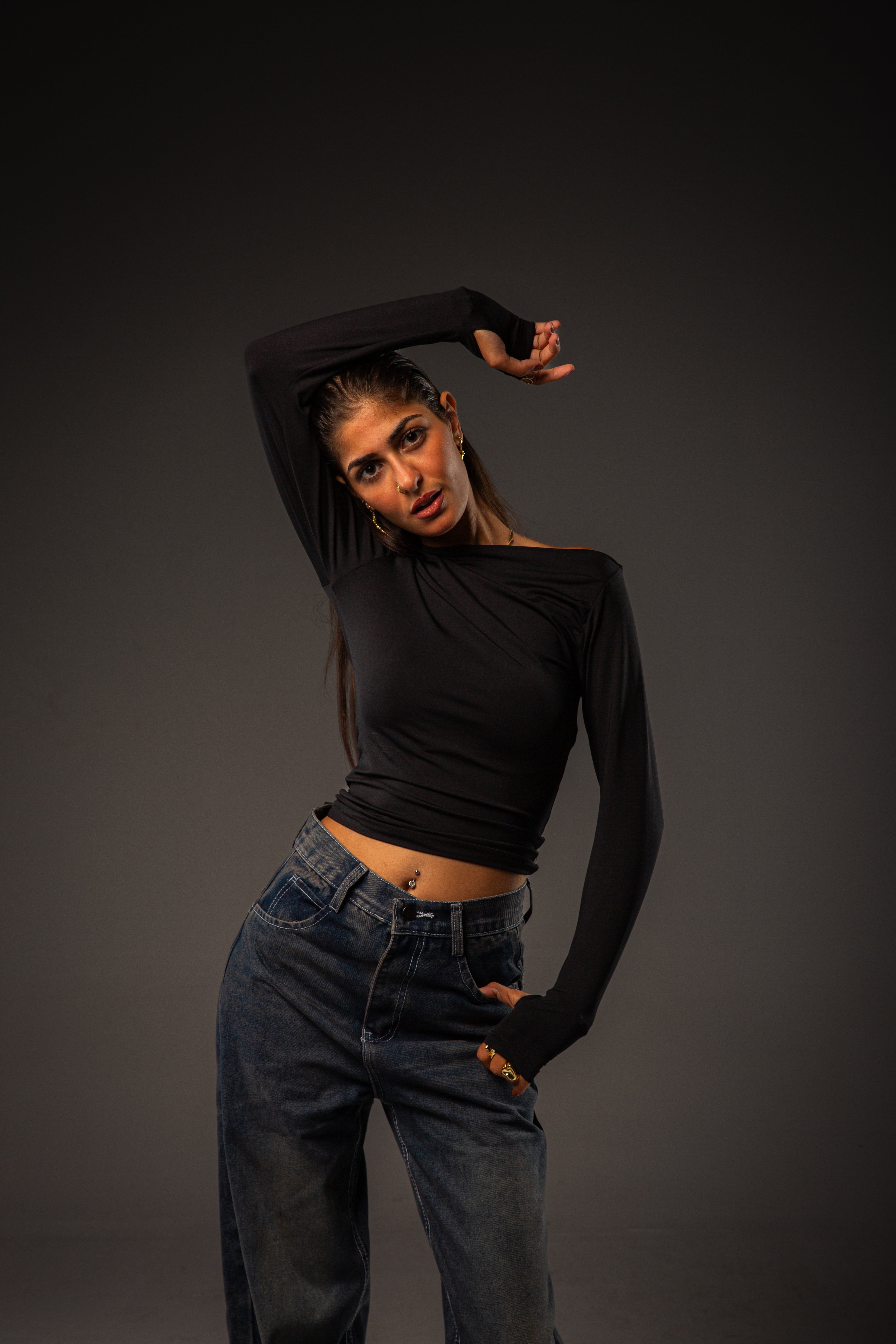 Off-shoulder black